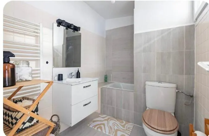 Maison Cosy Paris Orly Jardin Privee Vitry-sur-Seine 0*,  France
